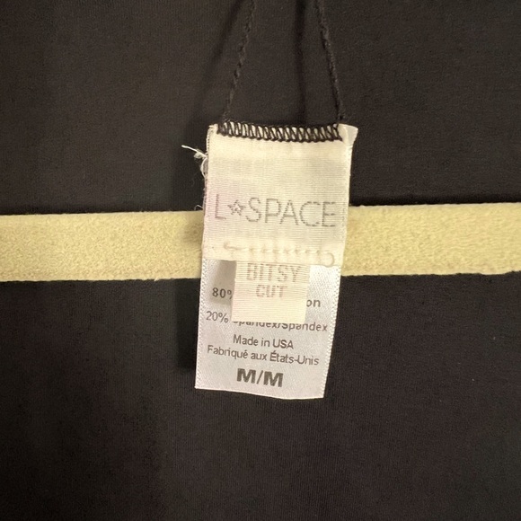 LSPACE Bitsy Cut black Bikini Bottoms size M - Picture 1 of 2